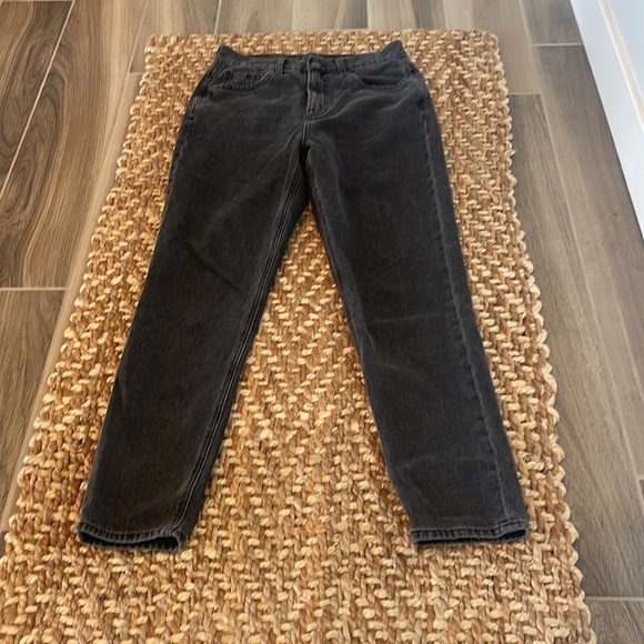 American eagle mom jeans black faded size 2 - Picture 3 of 10